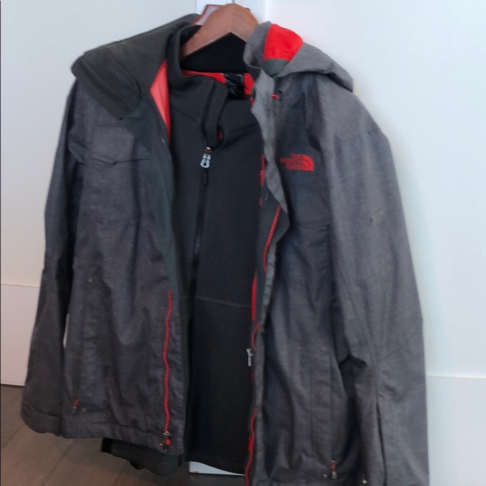 Men’s North Face 2 Piece Jacket Set
